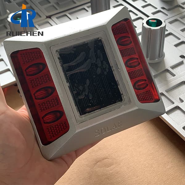<h3>Customized Led Solar Studs Manufacturer In China</h3>
